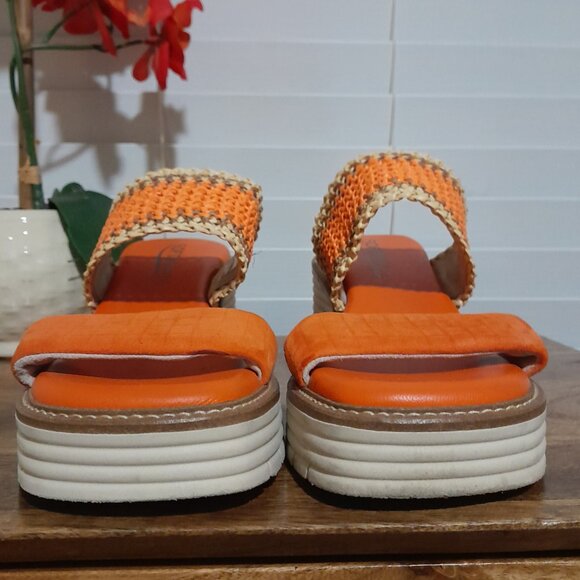 SOLD🟠🟠🟠🟠🟠🟠Softwaves Becka Orange Cream Platform Chunky Heel Sandals 8 - Picture 3 of 11